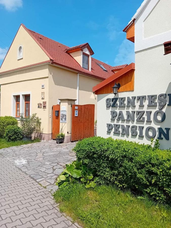 Bed and Breakfast Szentesi Panzió Fertőrákos Esterno foto